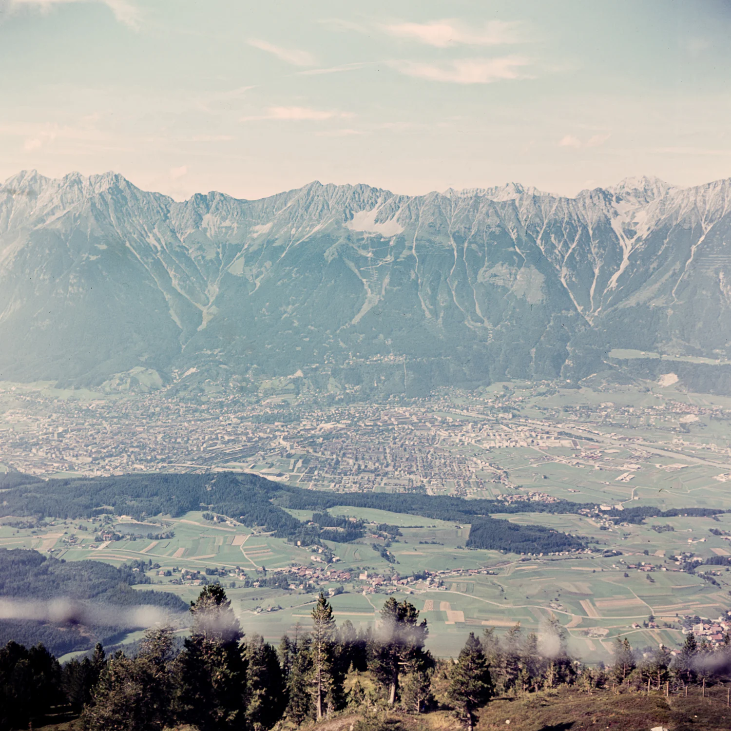 Blick vom Patscherkofel auf Innsbruck